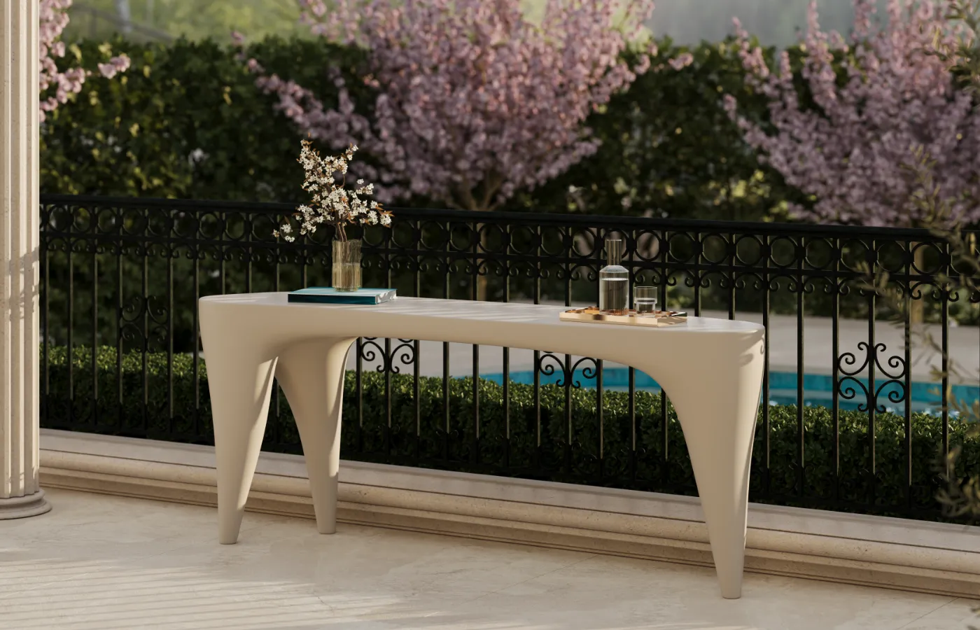 Ambiente de varanda com consola Ivory em branco junto a gradeamento.