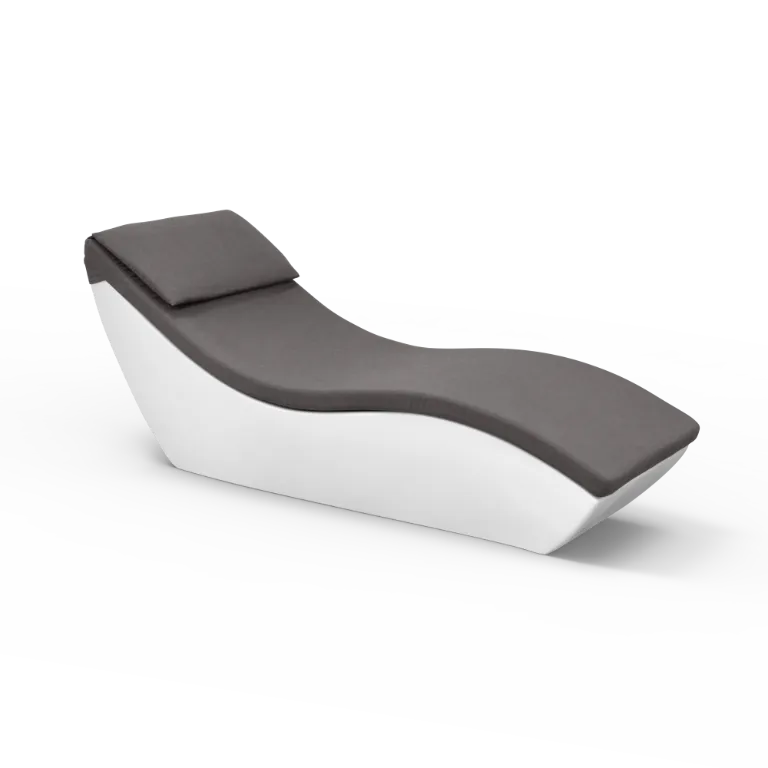 Spa chaise longue for outdoor