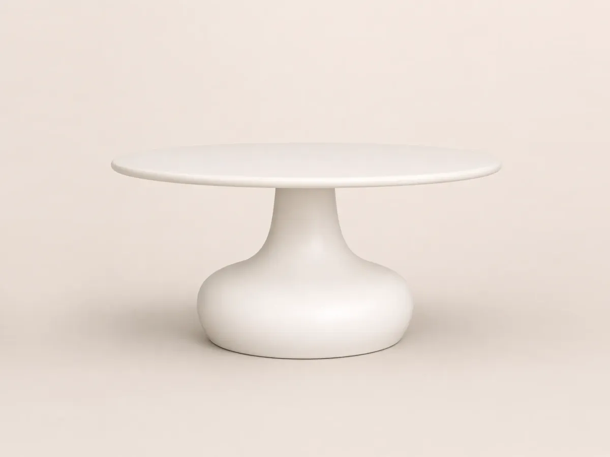 Dora dining table for outdoor