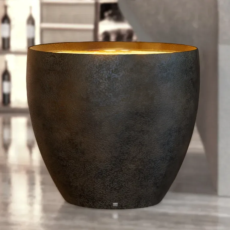 Barrel bar table for indoor