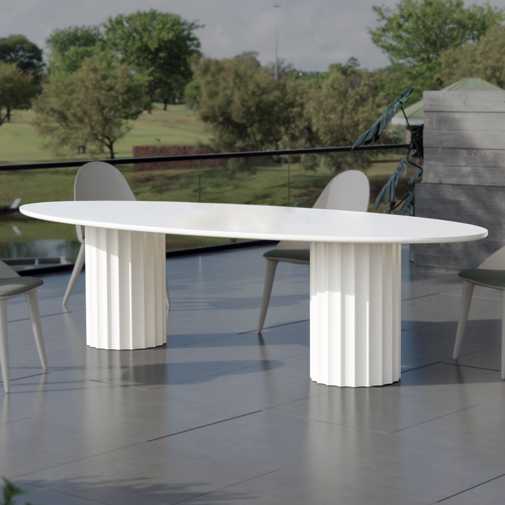Roma dining table for outdoor